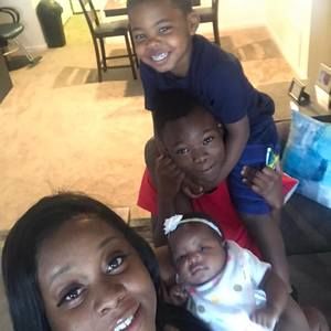 Meet your Posher, Kendra